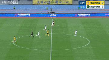 内尔松双响彭欣力传射 青岛西海岸3-1逆转浙江 12轮不败