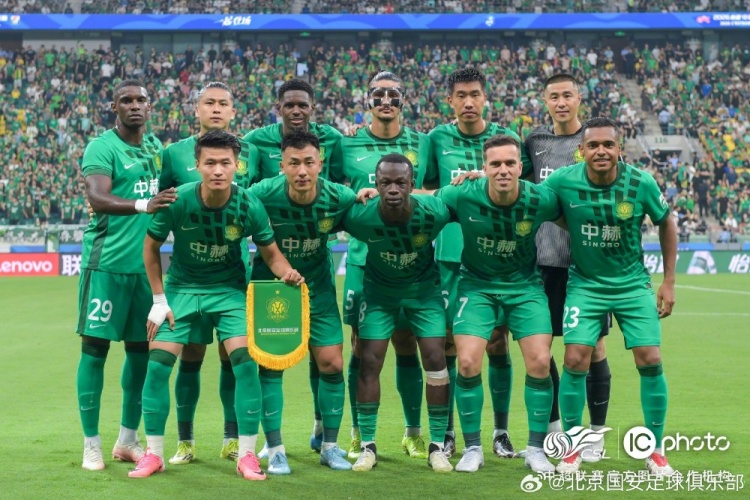 10人泰山客场0-2国安 林良铭传射塞尔吉尼奥破门 10人泰山客场0-2国安 林良铭传射塞尔吉尼奥破门