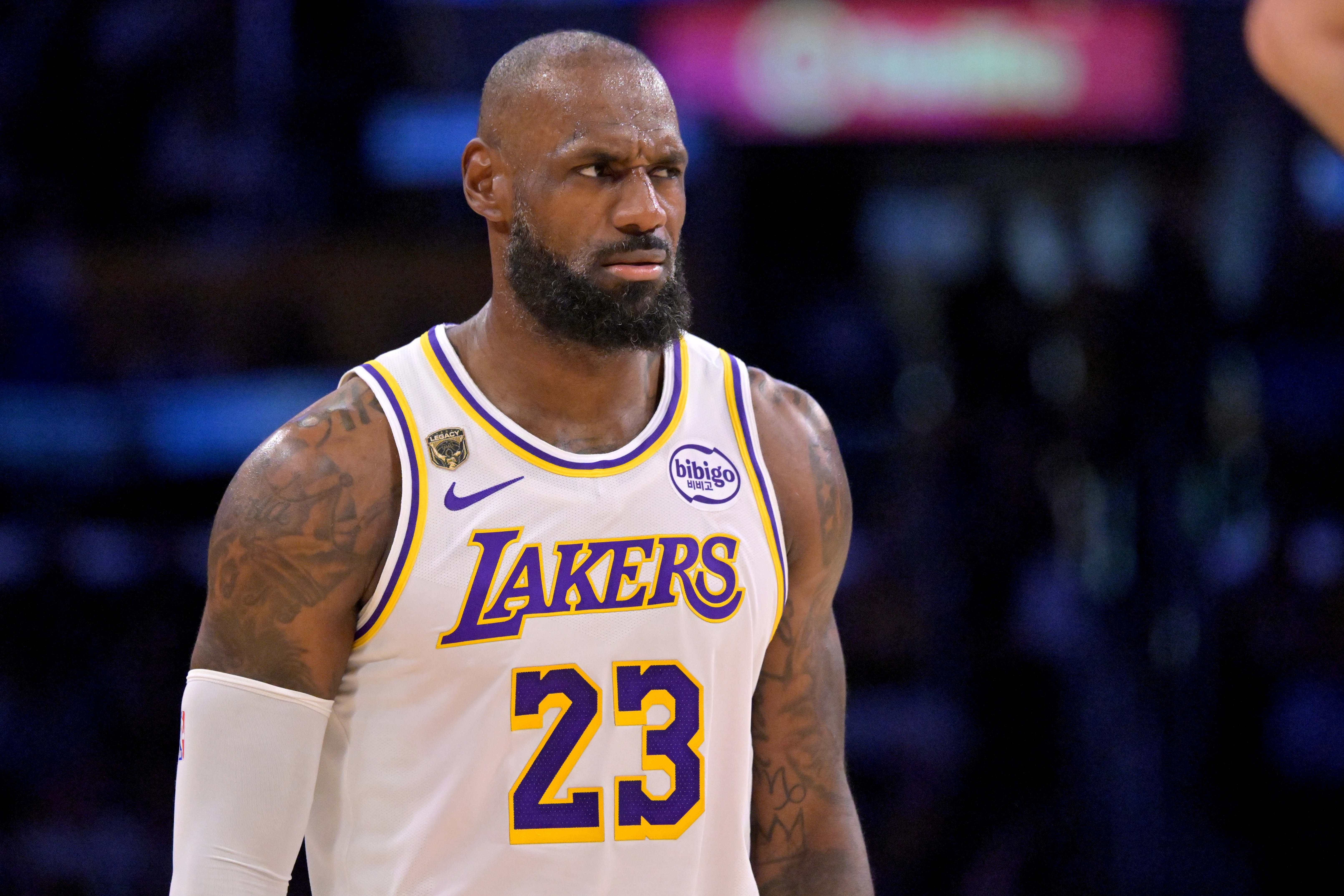 Windhorst:詹姆斯核心圈子极窄,自由球员去向无确切消息