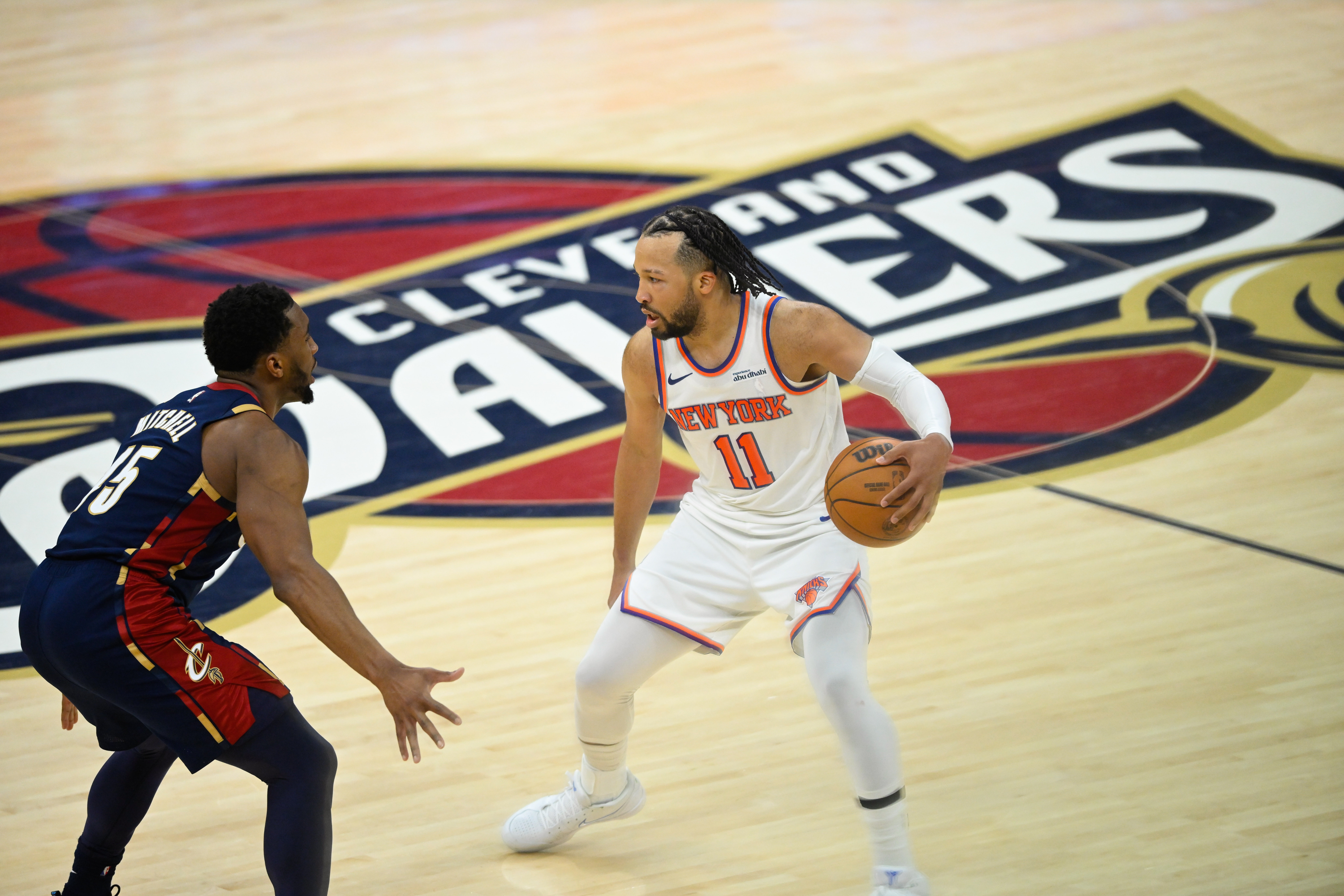 骑士续约米切尔：四年2.73亿豪赌二线球星峰值