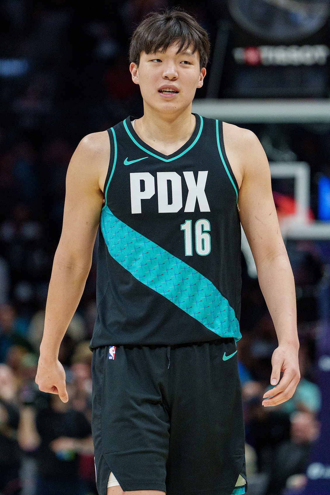 杨瀚森下半场11中5砍13+5+4帽 杜金城:天赋藏不住 杨瀚森下半场11中5砍13+5+4帽 杜金城:天赋藏不住