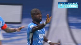 双杀!大连英博3-1山东泰山,马莱莱阿奇姆彭传射,斯坦丘破门 双杀!大连英博3-1山东泰山,马莱莱阿奇姆彭传射,斯坦丘破门