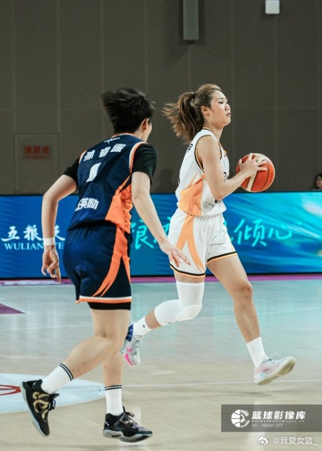 广东女篮六人轮换47-43险胜河南 05后梯队防守致胜