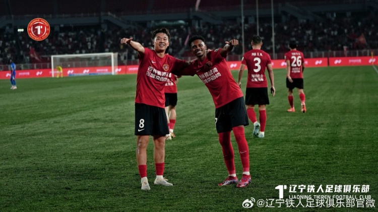 热菲尼奥双响 辽宁铁人楠波湾3-1力克上海申花