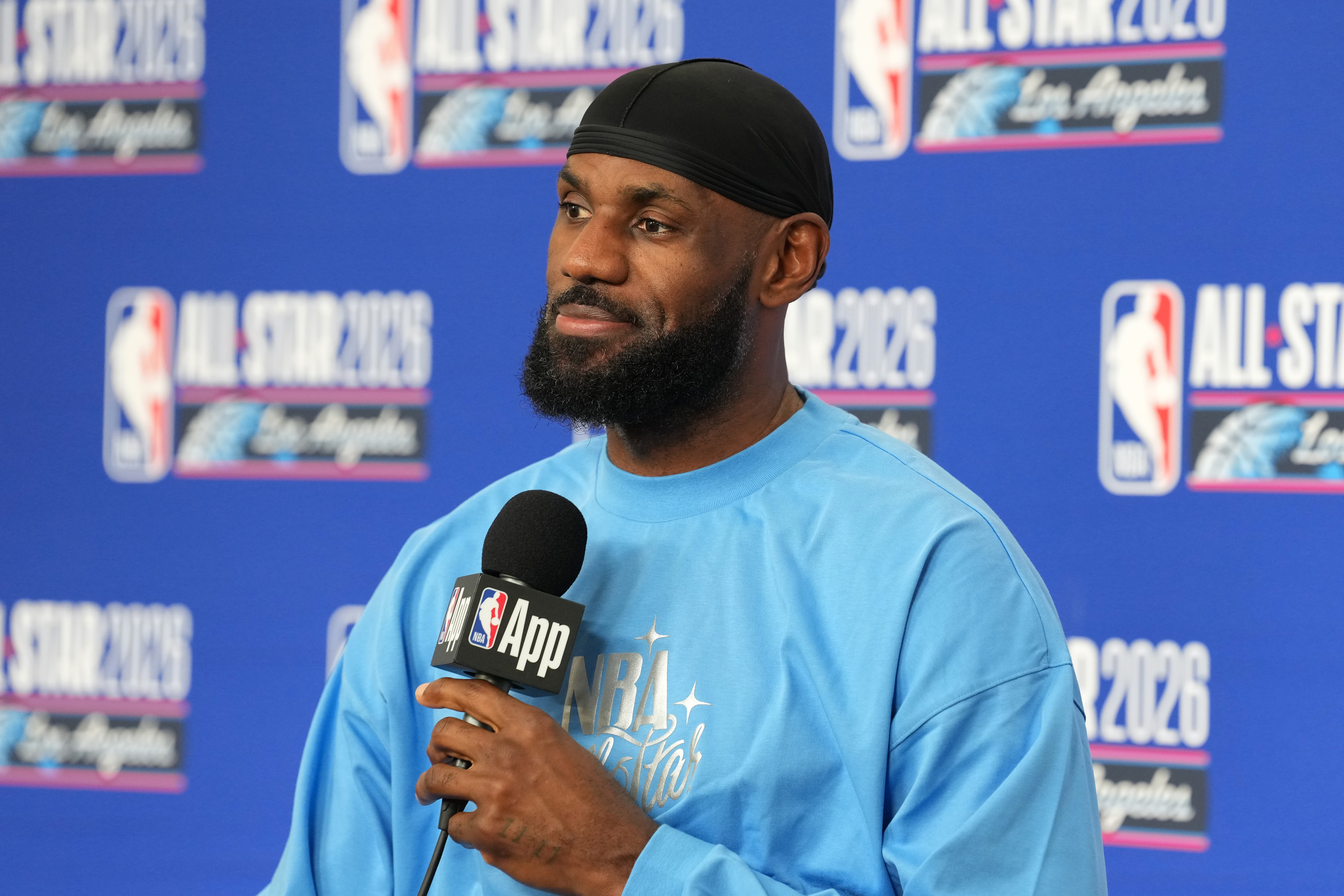 Nick Wright:76人赢球要靠多人16-24分 哈登需在牺牲与防守上带头 Nick Wright:76人赢球要靠多人16-24分 哈登需在牺牲与防守上带头
