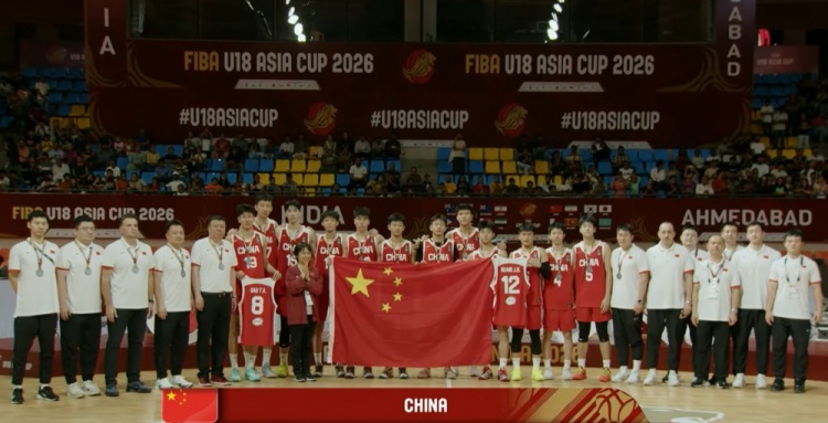 媒体人:过程和结果都满意 中国U18男篮与澳大利亚是势均力敌的 媒体人:过程和结果都满意 中国U18男篮与澳大利亚是势均力敌的